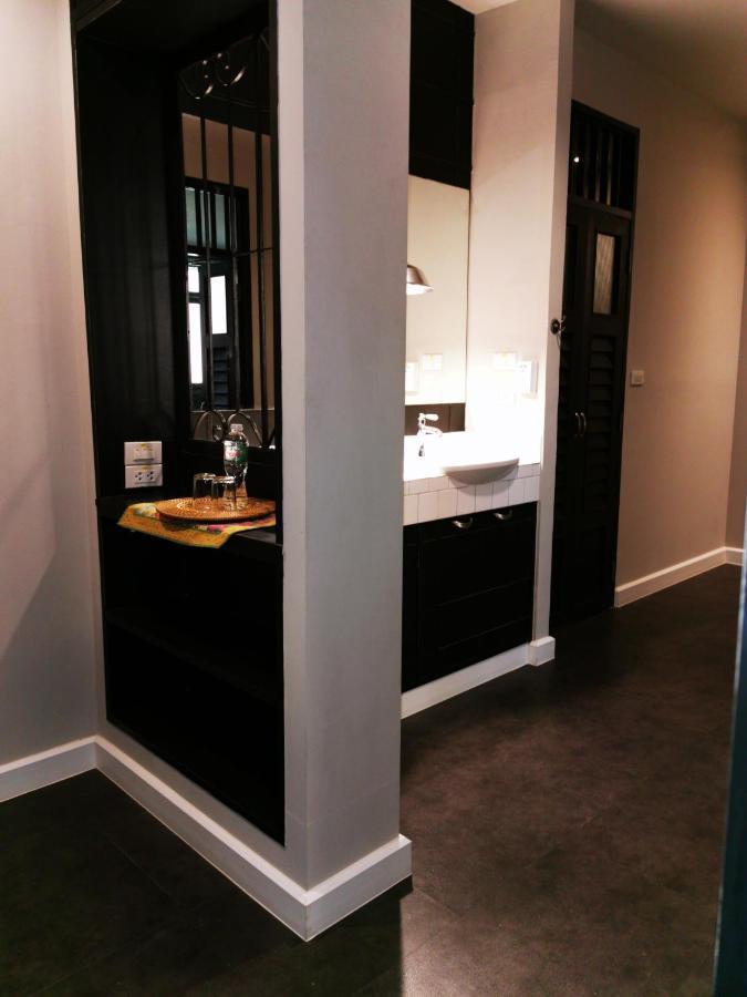 Bed and Breakfast Chomm House Bangkok Zewnętrze zdjęcie