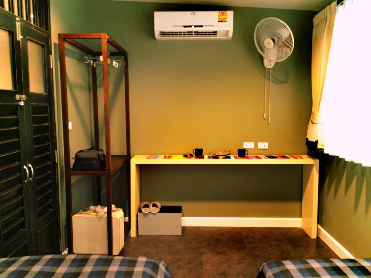 Bed and Breakfast Chomm House Bangkok Zewnętrze zdjęcie